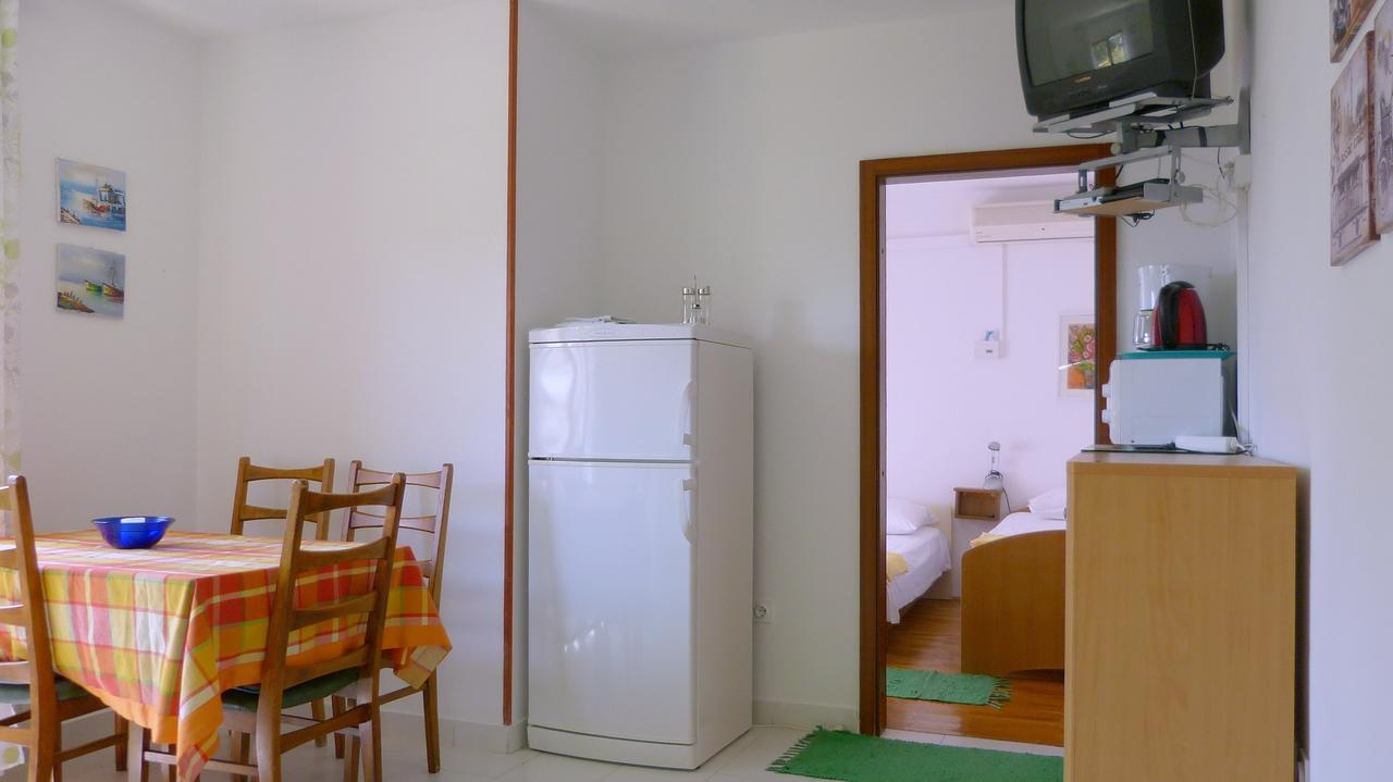 Beach Front Apartments Balica Rat Omiš Eksteriør bilde