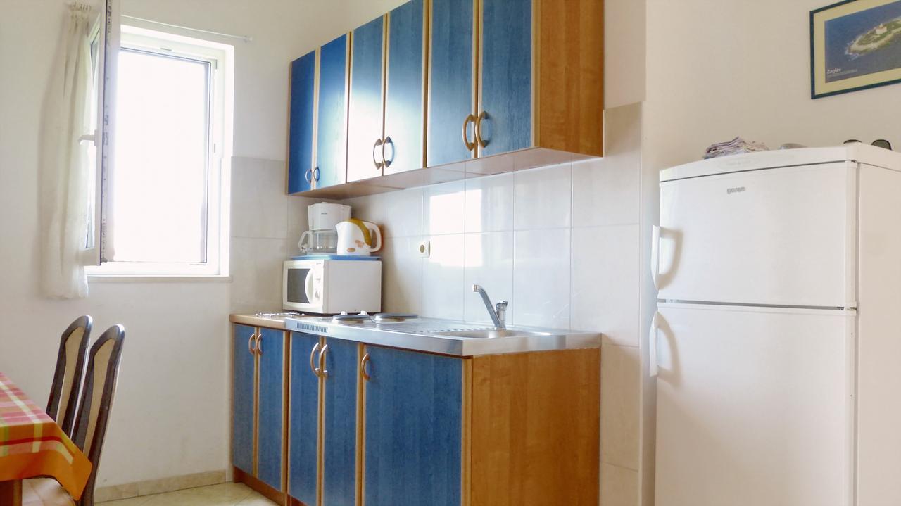 Beach Front Apartments Balica Rat Omiš Eksteriør bilde